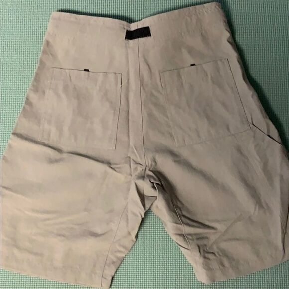 EUC VINTAGE WOMEN’S SMALL PRANA HI-WAISTED SHORTS - Picture 6 of 6